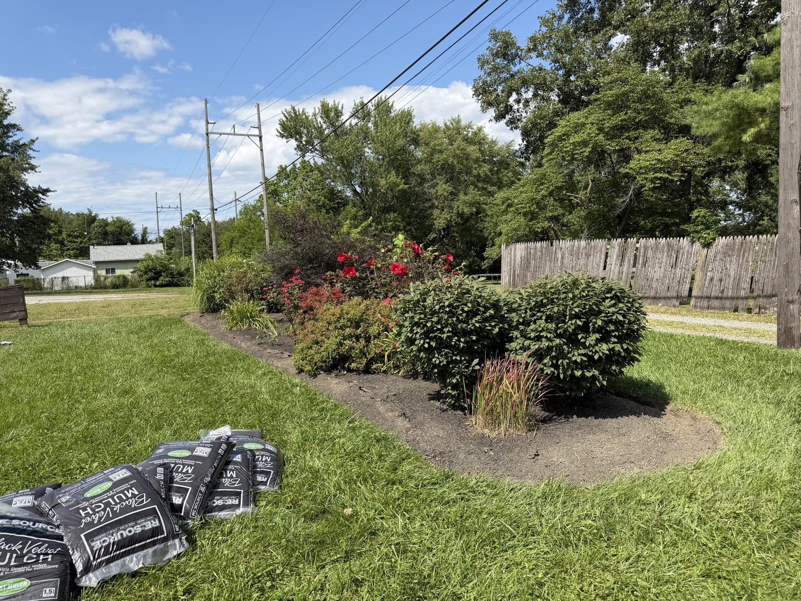 Flower Bed Mulch Refresh in Lima, OH